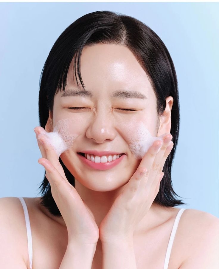 Chị Linh Với Sự Hài Lòng Về Sản Phẩm MK Cosmetics